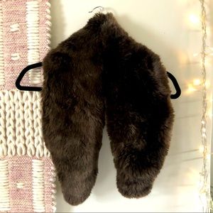 Aritzia Babaton Brown Fur Throw Scarf Shawl Stole